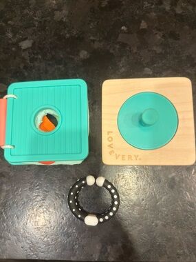 Lovevery Baby Toy Lot – Silicone Sensory Book & First Puzzle